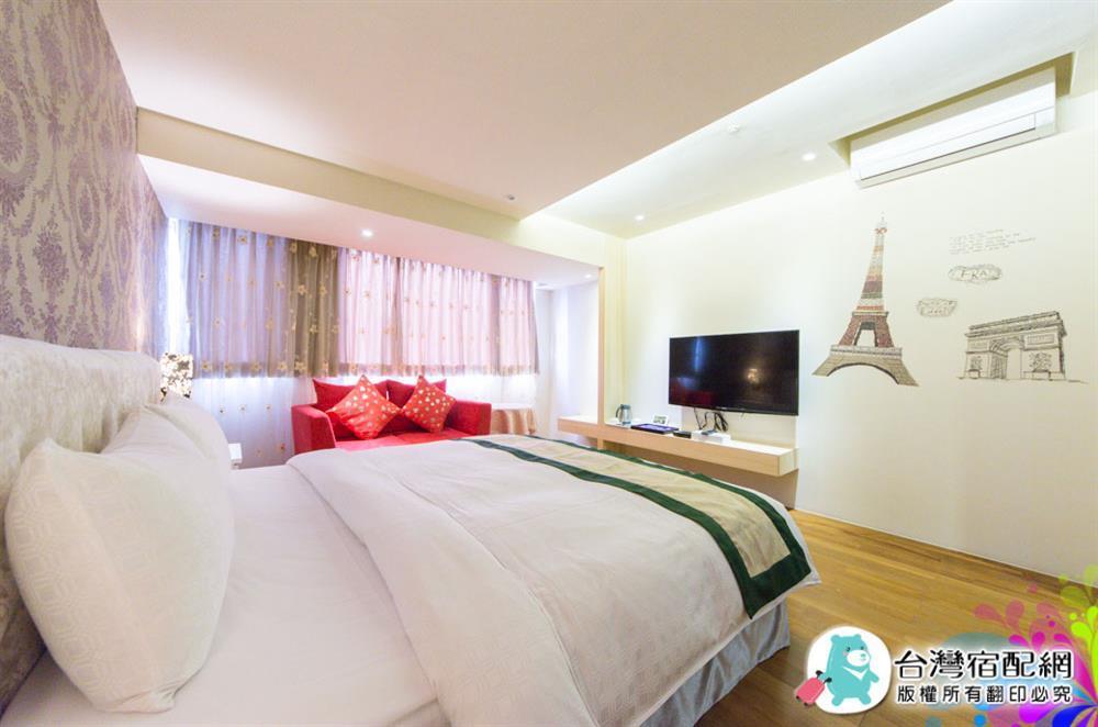 Hotel Left Bank 121 Tainan Esterno foto
